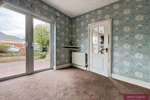 3 bedroom detached bungalow for sale, 13 Tynewydd Road Rhyl LL18 3BB