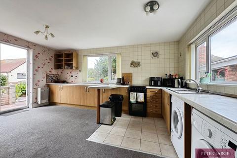 undefined, 13 Tynewydd Road Rhyl LL18 3BB