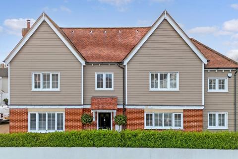 5 bedroom detached house for sale, Bicknacre Road, East Hanningfield, Chelmsford
