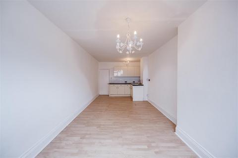 undefined, High Street, Dartford