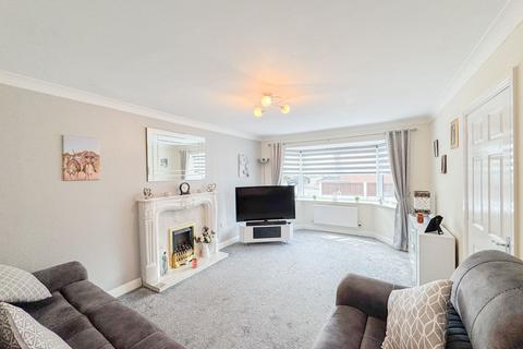 2 Astbury Close, Bury, BL9 9GD