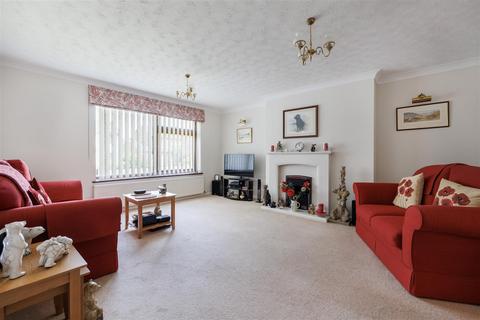 4 bedroom detached house for sale, Cherry Hill Close, Beccles NR34