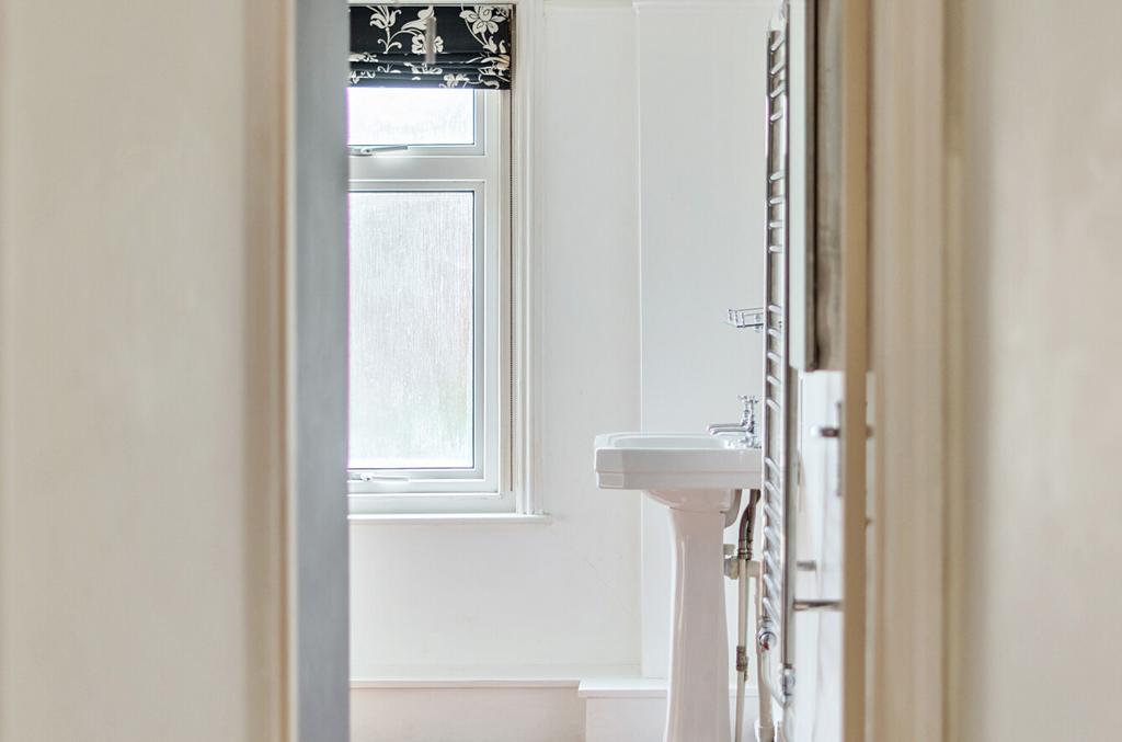 1304472-8-68428dd...