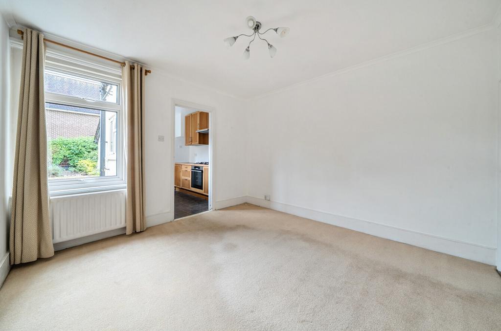 1304472 26 684290...