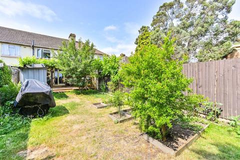 30 Dalton Avenue, Mitcham, CR4 3DT