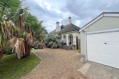 undefined, Chichester Avenue, Hayling Island, Hampshire PO11 9EZ