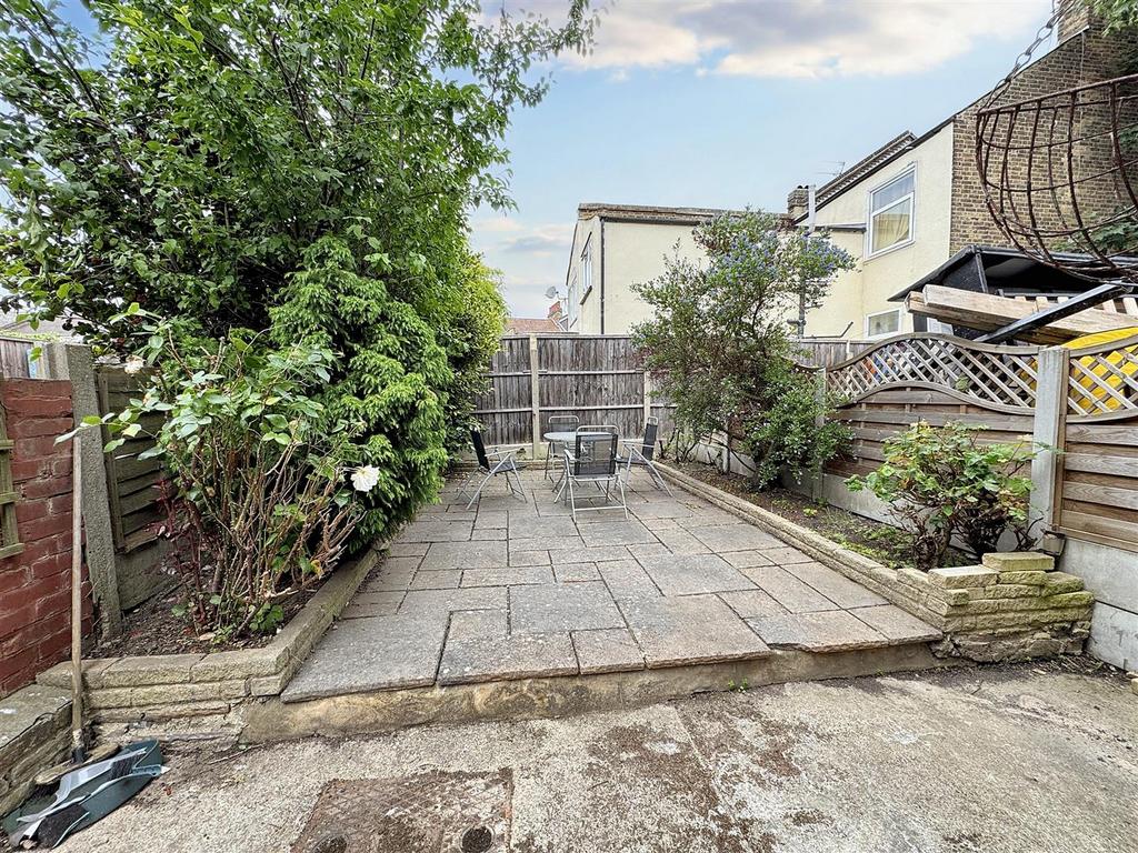 Rear Garden: