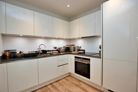 2 bedroom flat for sale, Millar House, Station Road, Borehamwood