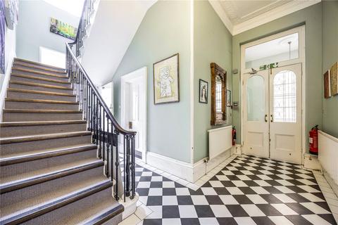 undefined, Promenade, Cheltenham, Gloucestershire, GL50