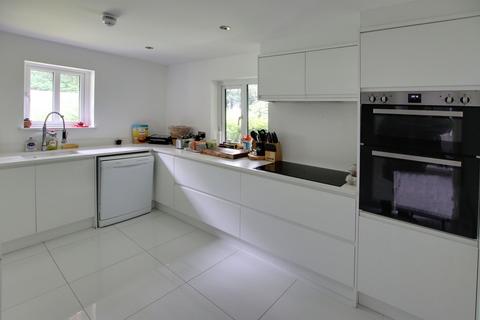 80 Oaks Road, Croydon, CR0 5HN