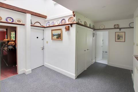 80 Oaks Road, Croydon, CR0 5HN