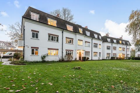 3 bedroom apartment for sale, Dainton Close, Bromley
