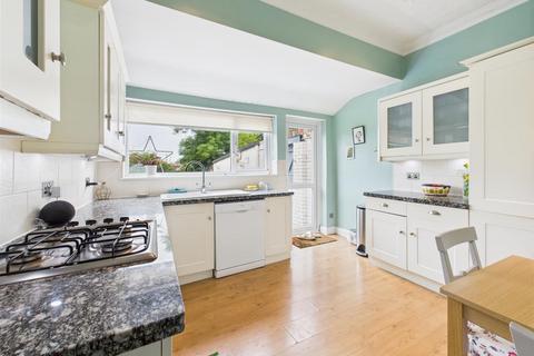 undefined, Windmill Hill, Ruislip HA4