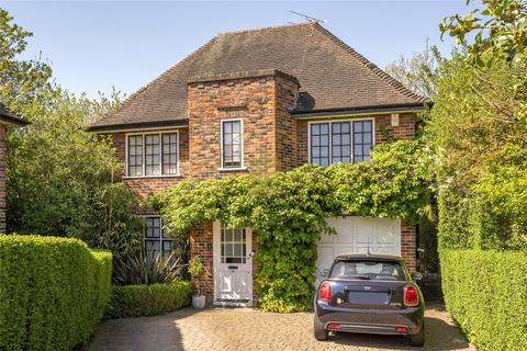 undefined, Maurice Walk, London, NW11