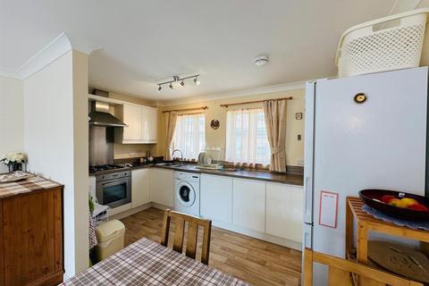 2 bedroom flat for sale, Belmont Way, Tiverton EX16