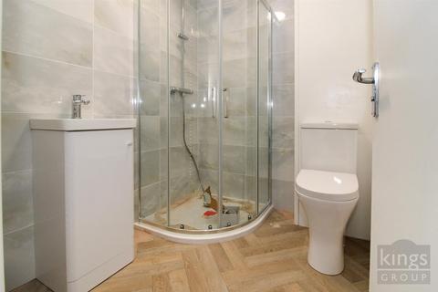 49 Fairbanks Road, London, N17 9JL