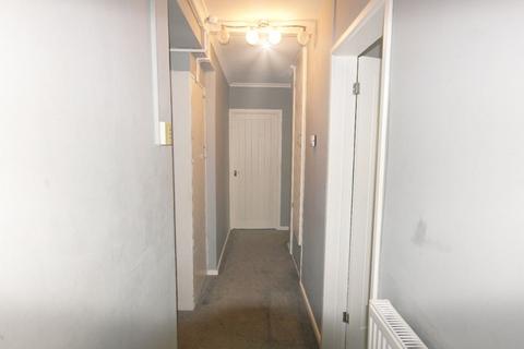 28 The Shaftesburys, Barking, IG11 7JW