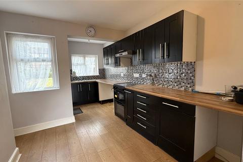 2 bedroom terraced house to rent, Billet Lane, Stanford-le-Hope, Essex, SS17