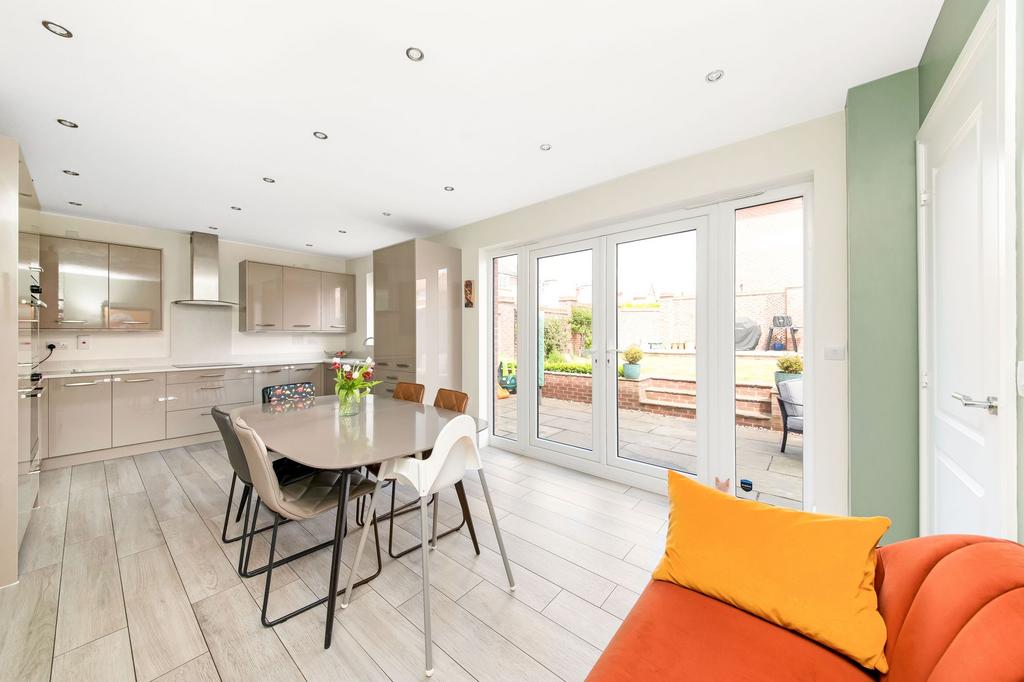 Open plan dining kitchen