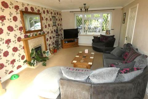 4 bedroom detached house for sale, Greenfields Crescent, Wesham PR4