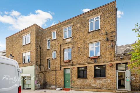 2 bedroom flat for sale, Libra Road, Bow, E3