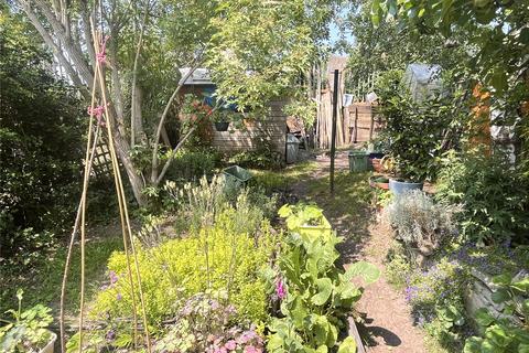 4 bedroom semi-detached house for sale, Wingfield Close, Shrewsbury, Shropshire, SY1