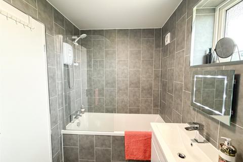 3 bedroom semi-detached house for sale, Herd Close, Winlaton, NE21