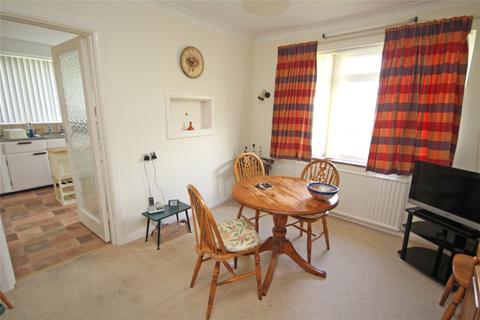 3 bedroom bungalow for sale, Seafield Close, Barton on Sea, New Milton, Hampshire, BH25