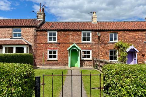 3 bedroom house for sale, Brawby, Malton