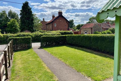 3 bedroom house for sale, Brawby, Malton