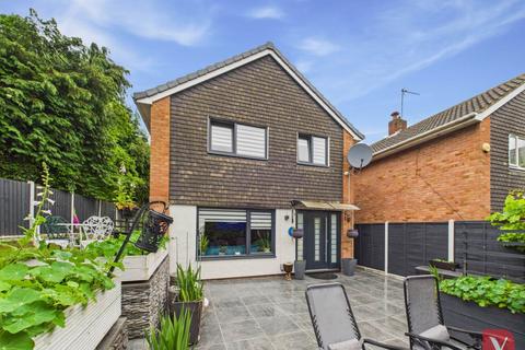 undefined, Farley Hill, Luton LU1