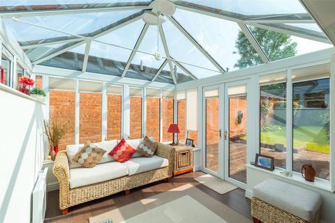 4 bedroom bungalow for sale, Bellhouse Walk, Bristol, BS11