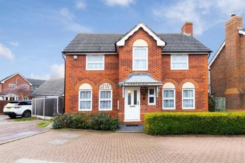 7 Catherine Close, Loughton, IG10 3NJ