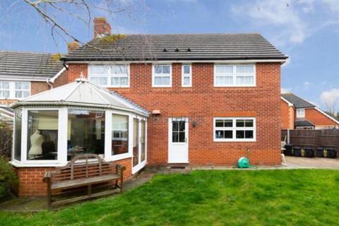 7 Catherine Close, Loughton, IG10 3NJ