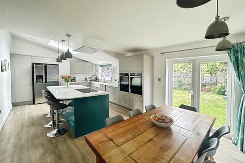 4 bedroom house for sale, Highland Close, Emsworth, Hampshire