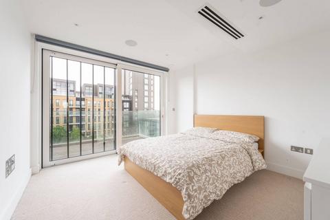 2 bedroom flat for sale, Central Avenue, Fulham, London, SW6