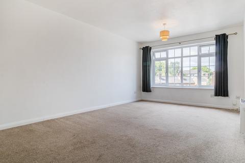 2 bedroom flat for sale, Arborfield Close, Slough, SL1