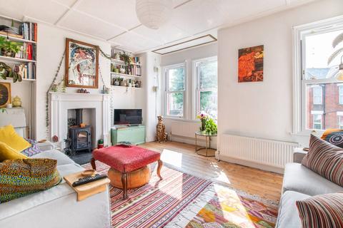 1 bedroom flat for sale, Chapter Road, Willesden, London, NW2