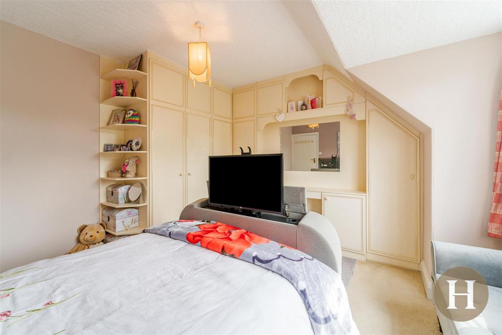 Bedroom 5