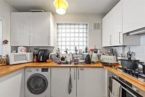 1 bedroom apartment for sale, Spring Grove Road, Richmond, TW10