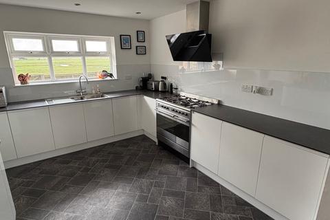 3 bedroom semi-detached house for sale, Faversham Road, Whitstable, CT5