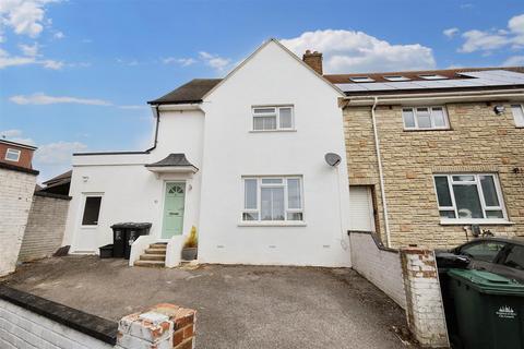4 bedroom end of terrace house for sale, Findon Close, Hove