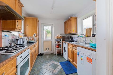 2 bedroom semi-detached bungalow for sale, Alderbury Road, Langley SL3