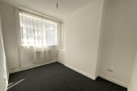 3 bedroom house to rent, Tunnard Street, Grimsby, Lincolnshire, DN32