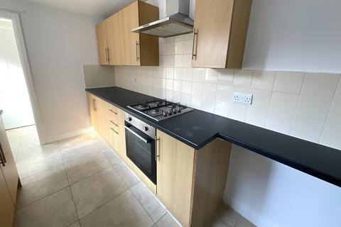 3 bedroom house to rent, Tunnard Street, Grimsby, Lincolnshire, DN32