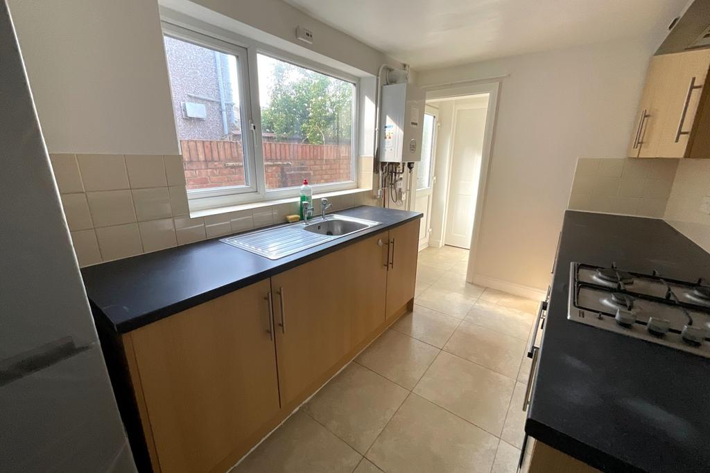 Kitchen 2
