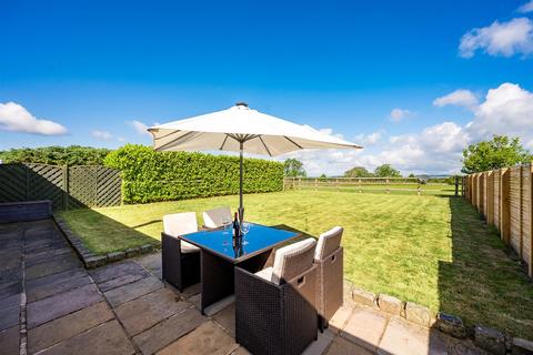 4 bedroom barn conversion for sale, Meadow Acre, Wrenbury Frith, Nantwich CW5 8HN