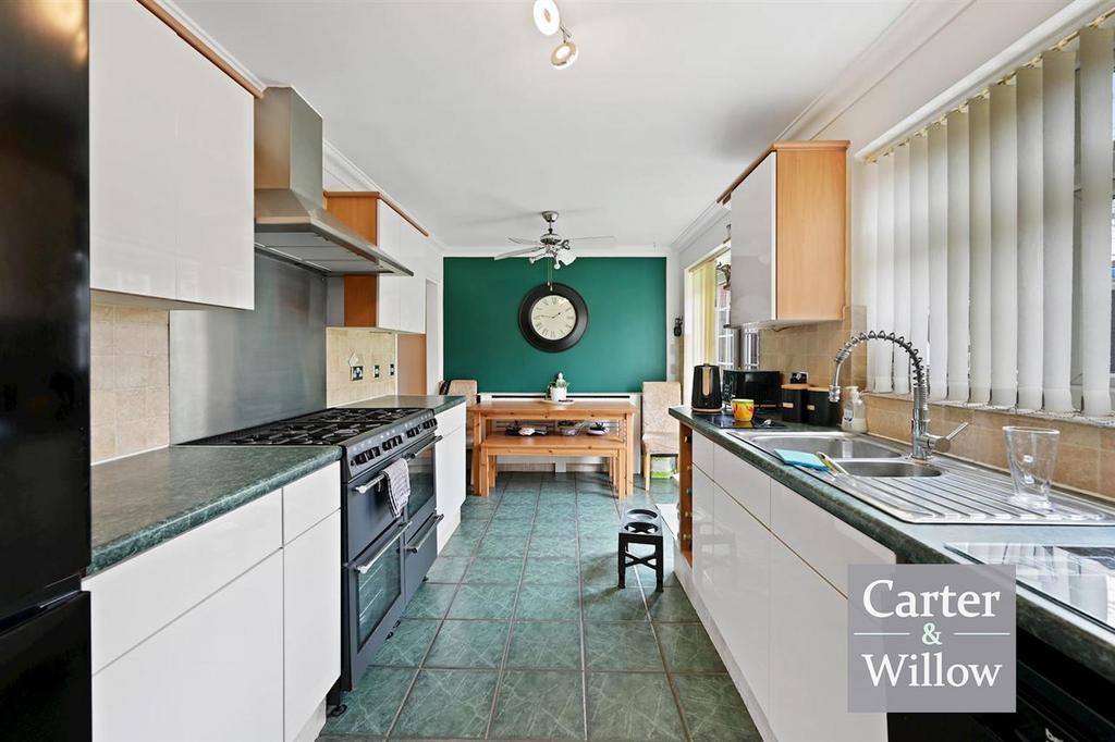 Kitchen / diner