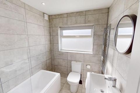 4 bedroom house to rent, Clovelly Close, Bristol BS5