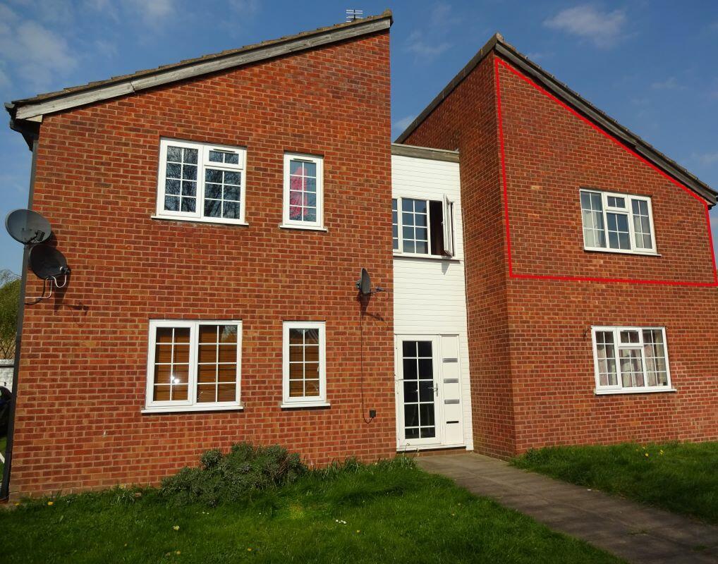 Studio to Rent on Longhurst Close
